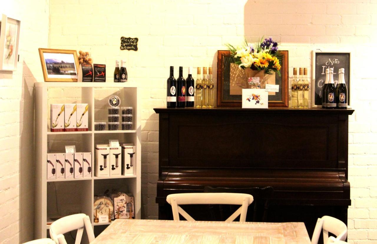 Blueberry Hill Vineyard Stay 罗斯伯里 外观 照片